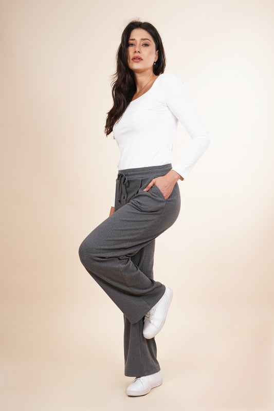 Pantalón Gris Con Cordón Ajustable 251128
