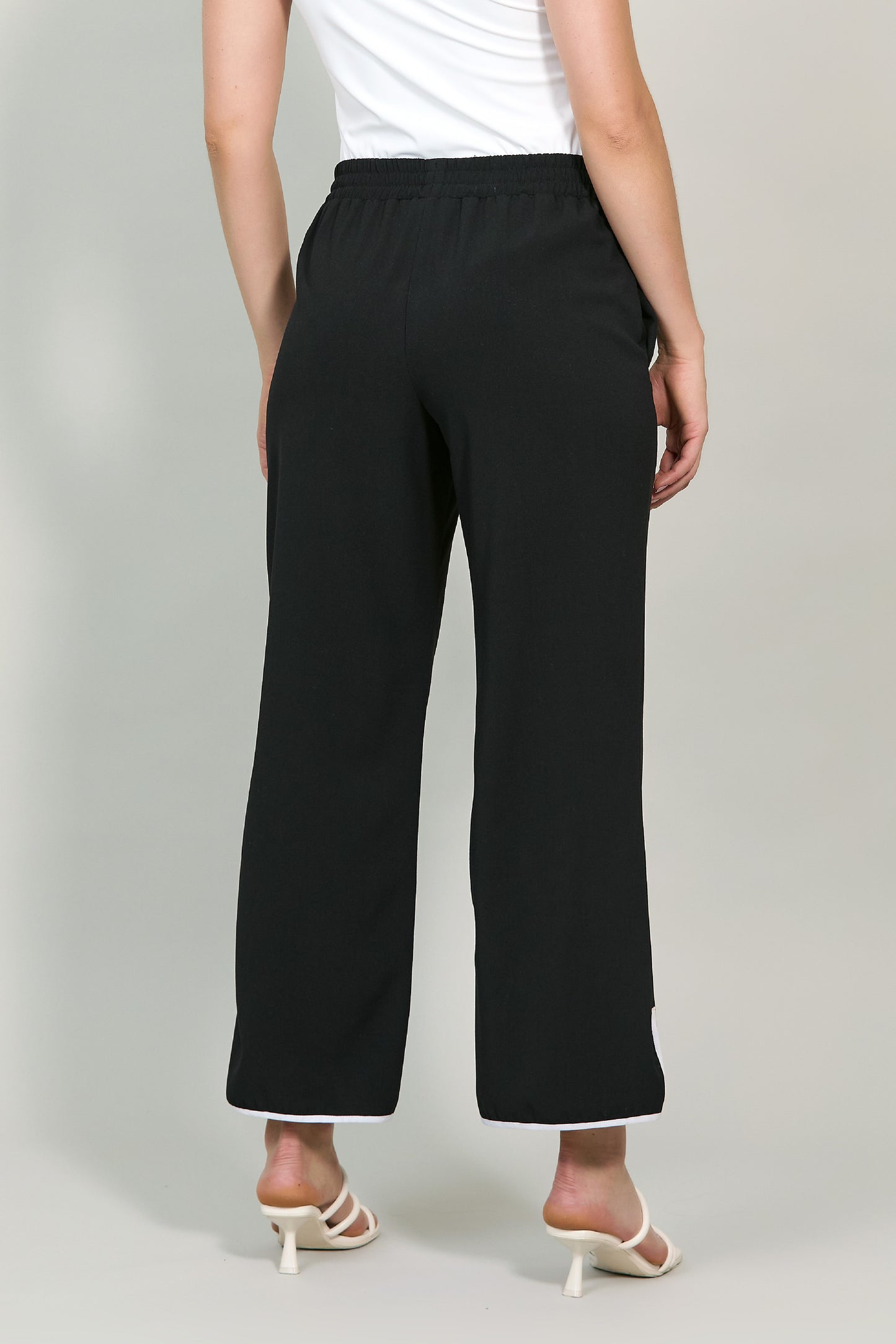 Pantalón amplio con ribete en ruedo 2510047