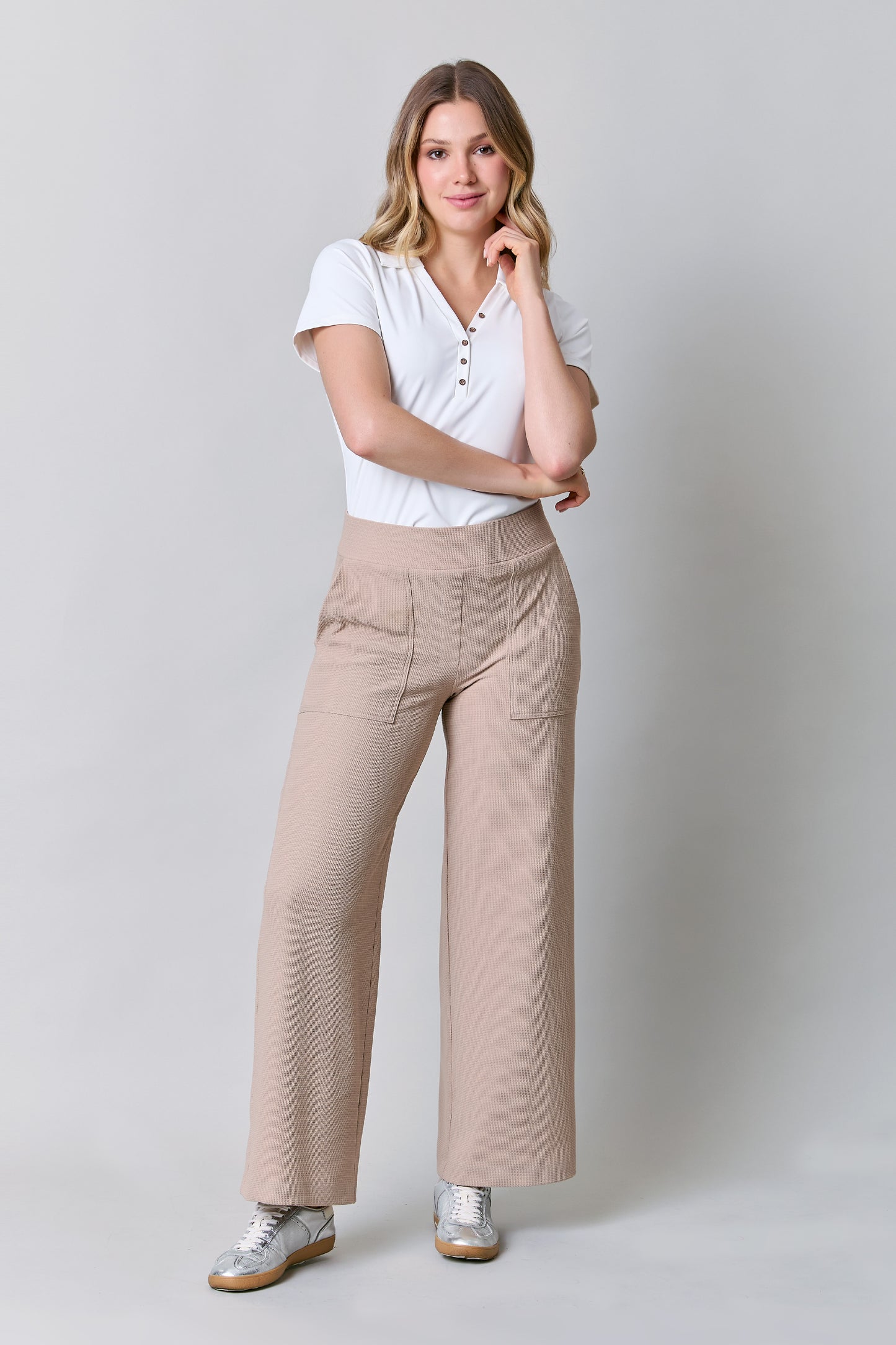 Pantalón tipo deportivo con resorte en pretina 251063