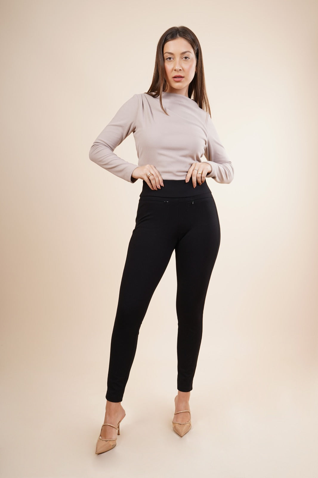 Leggings con resorte en pretina y bolsillos 251077