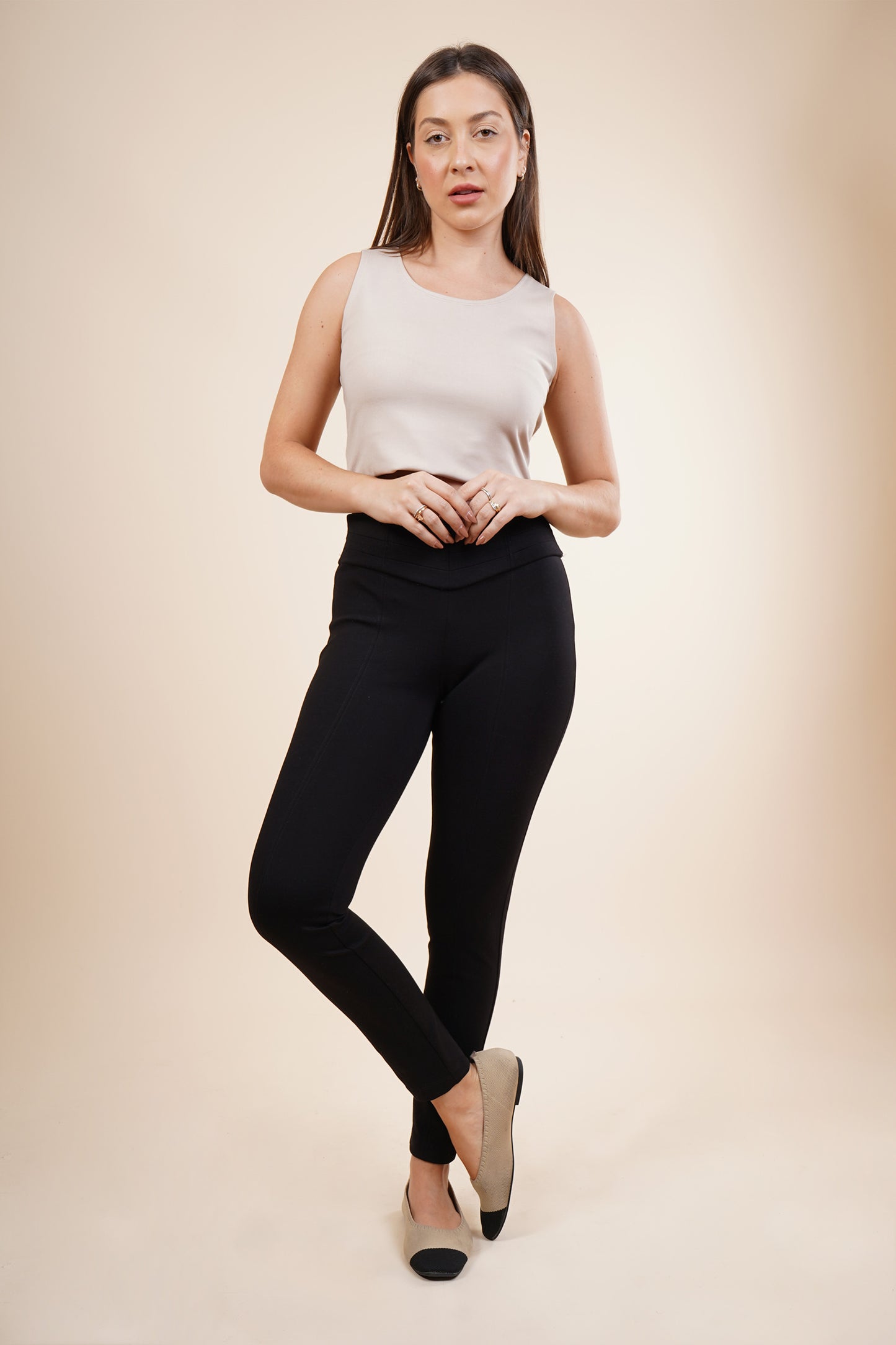 Leggings ajustado con detalle en pretina 251078