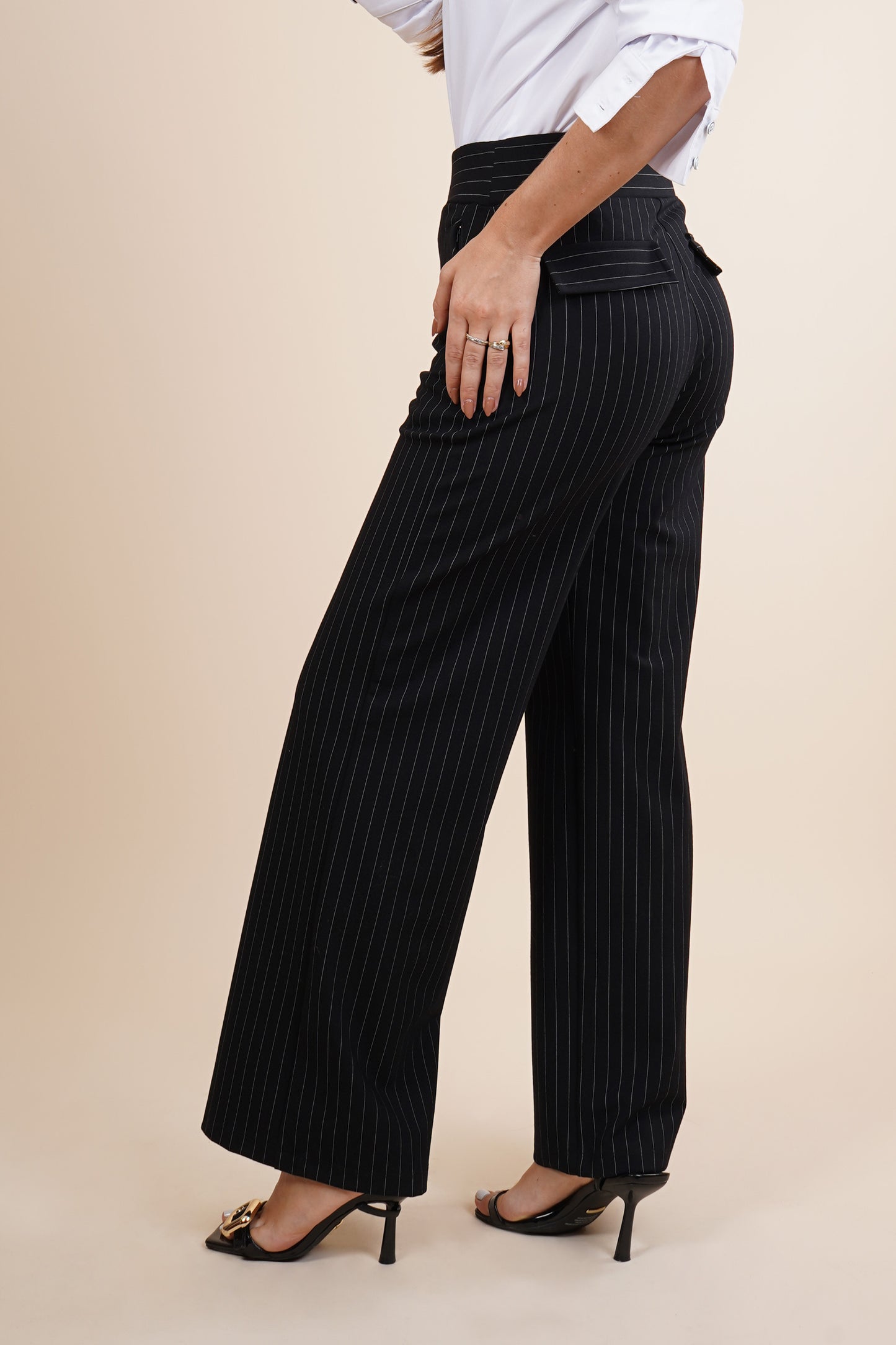 Pantalón amplio de vestir, estampado de rayas 251092