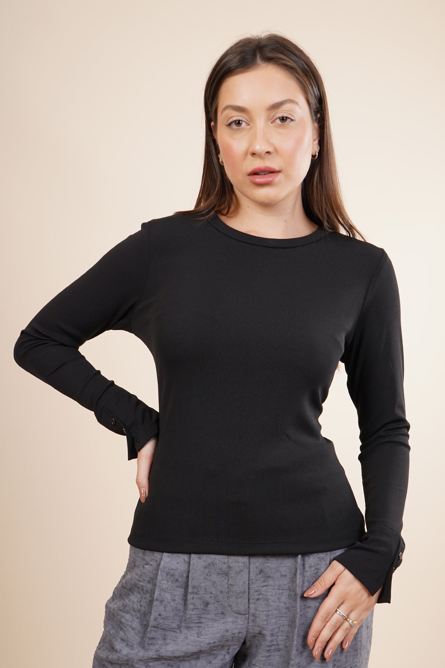 Blusa elástica de manga larga con botones 252069