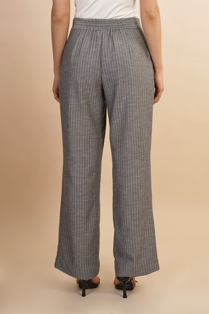 Pantalon A Rayas Gris 261041