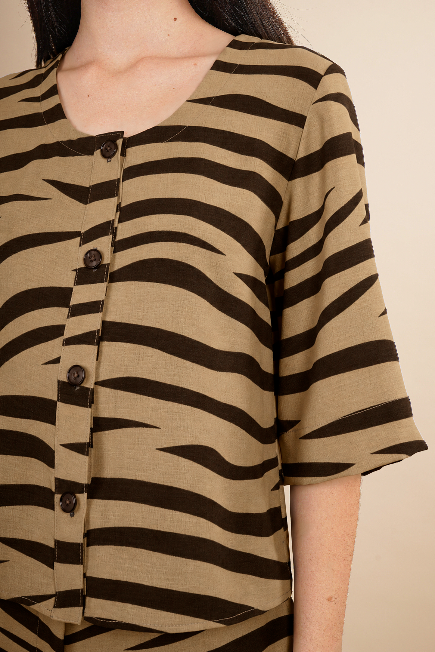 Blusa Estampada Marrón Claro