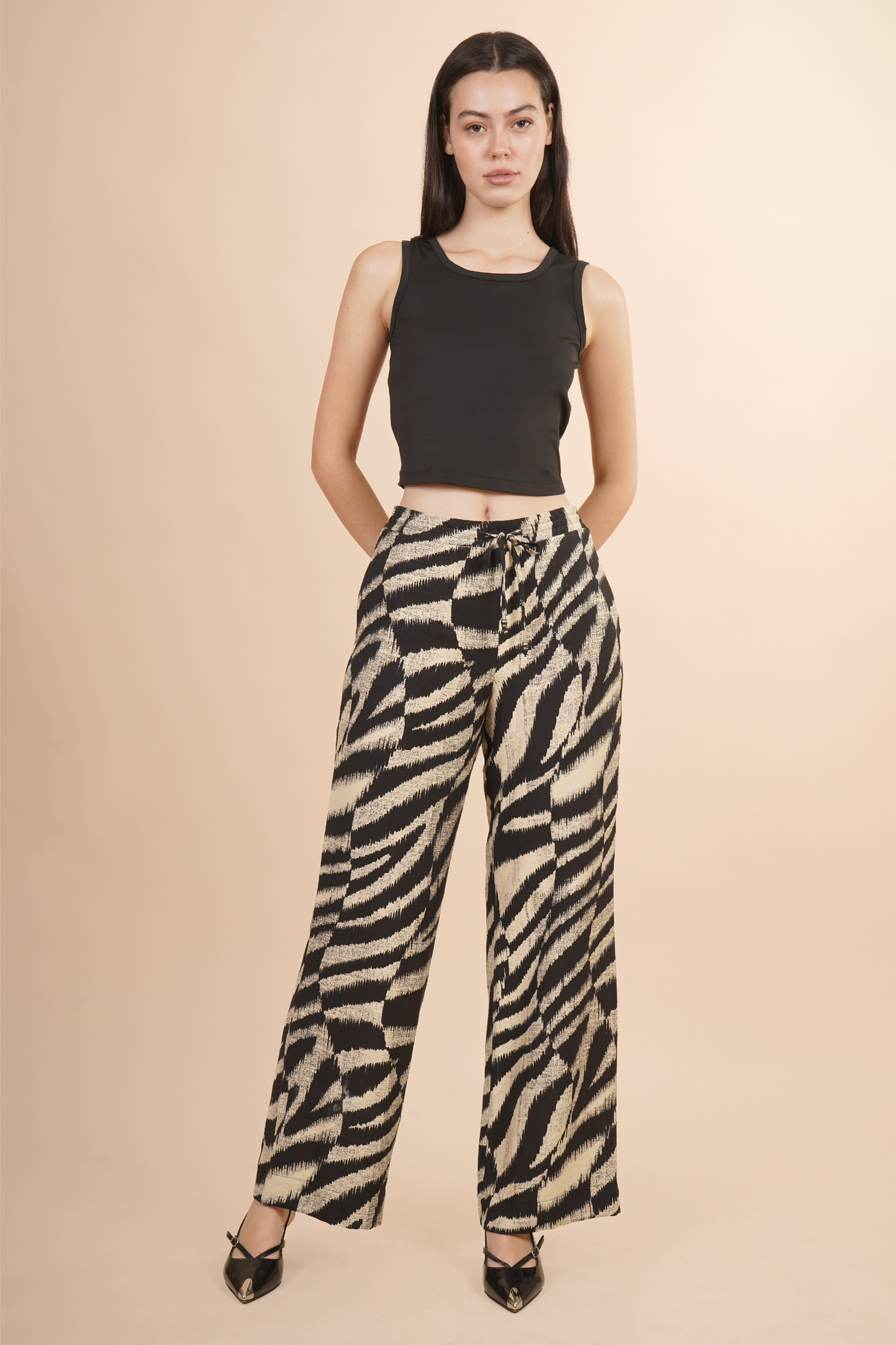 Pantalón Amplio de Cintura Elástica Negro 261062