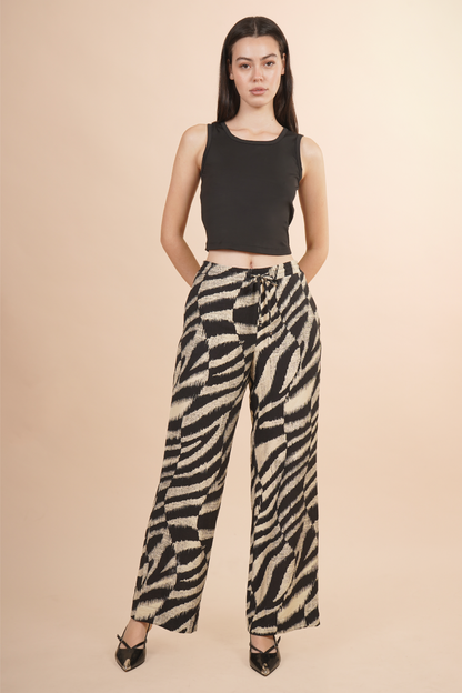 Pantalón Amplio de Cintura Elástica Negro 261062