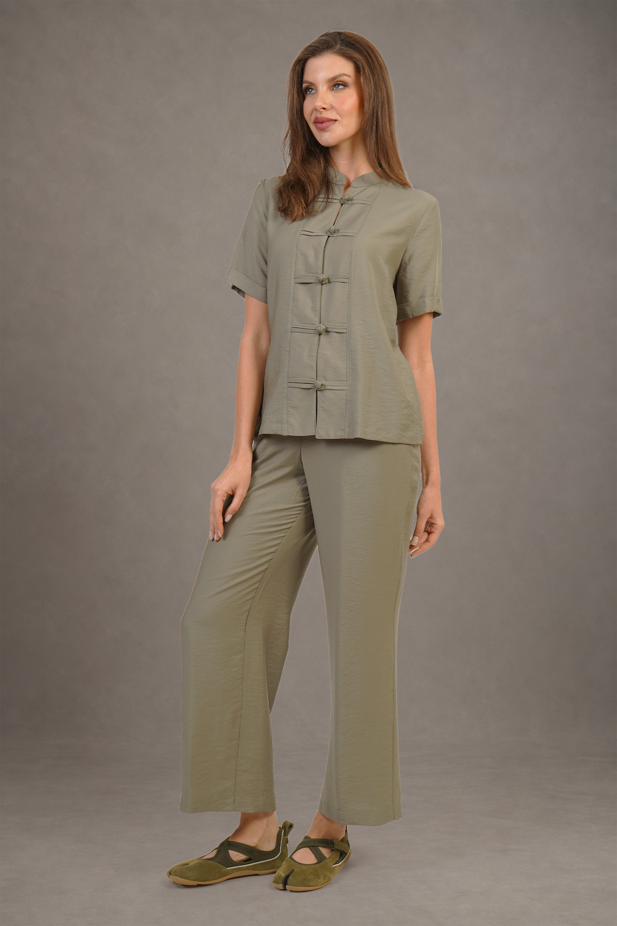 Blusa Verde Con Cierres Tipo Chino