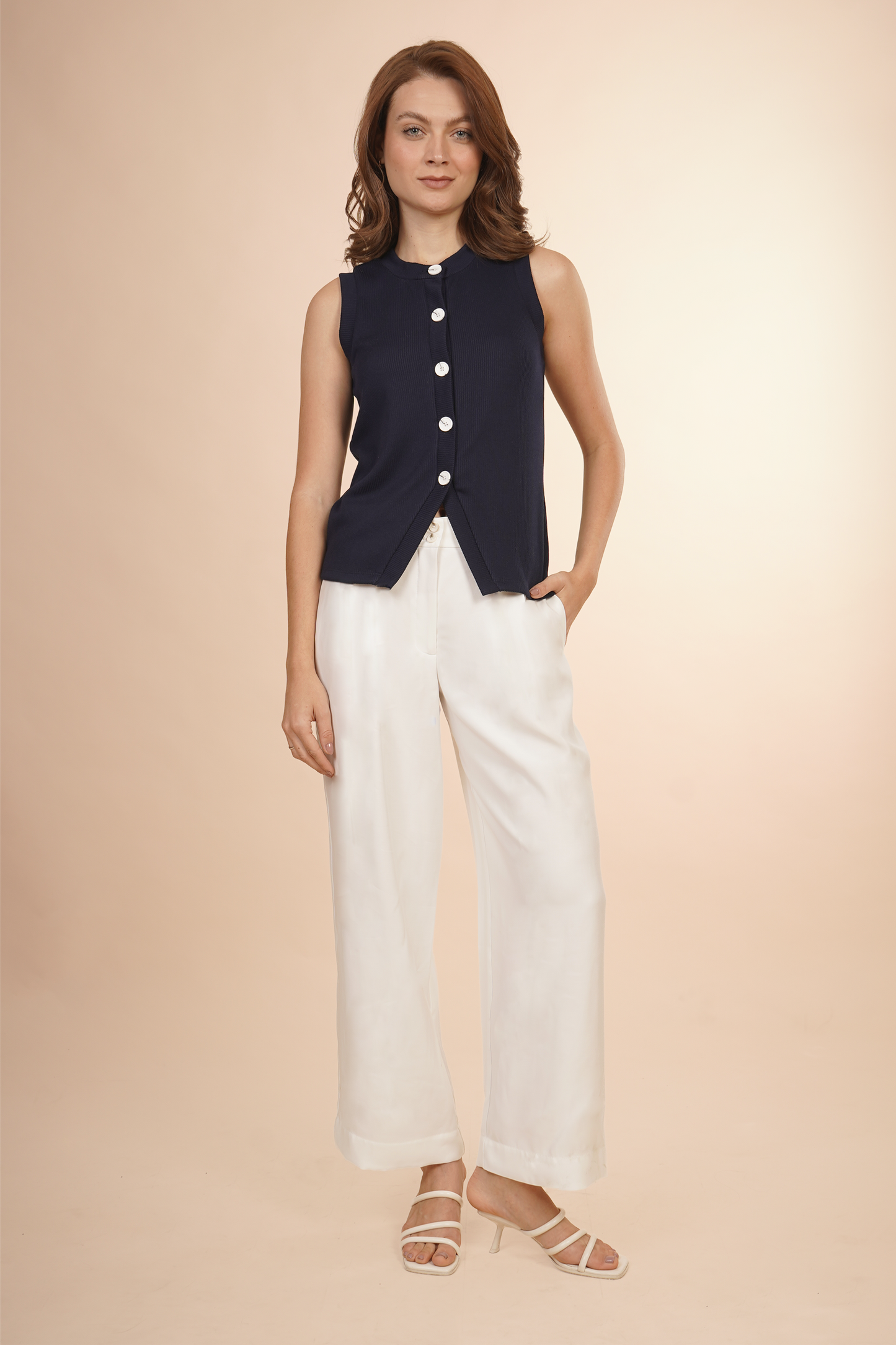 Chaleco Azul Marino Con Botones 262021