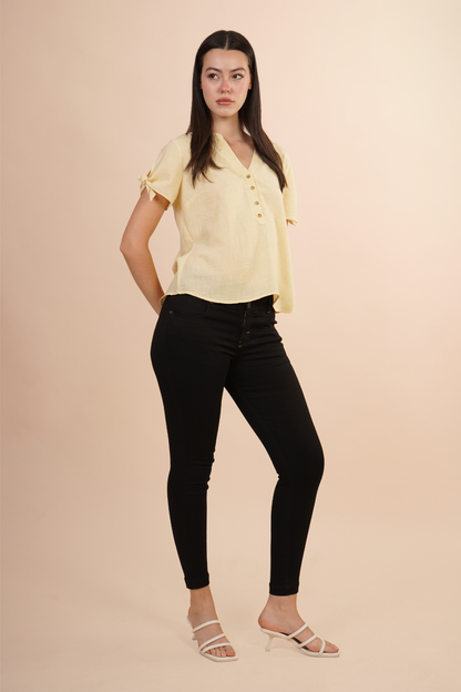 Blusa de Manga Corta con Amarre 262055