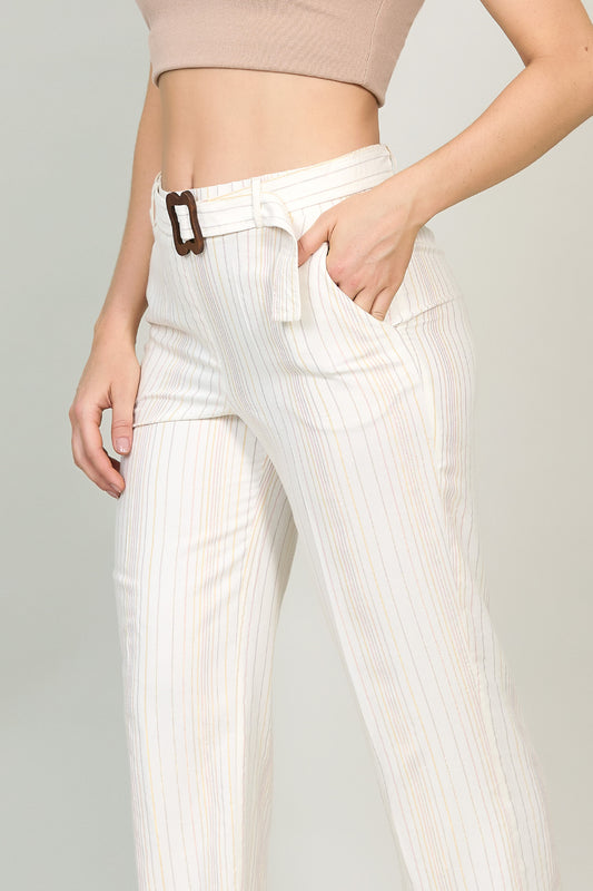 Pantalón casual a rayas con cinturón 251032
