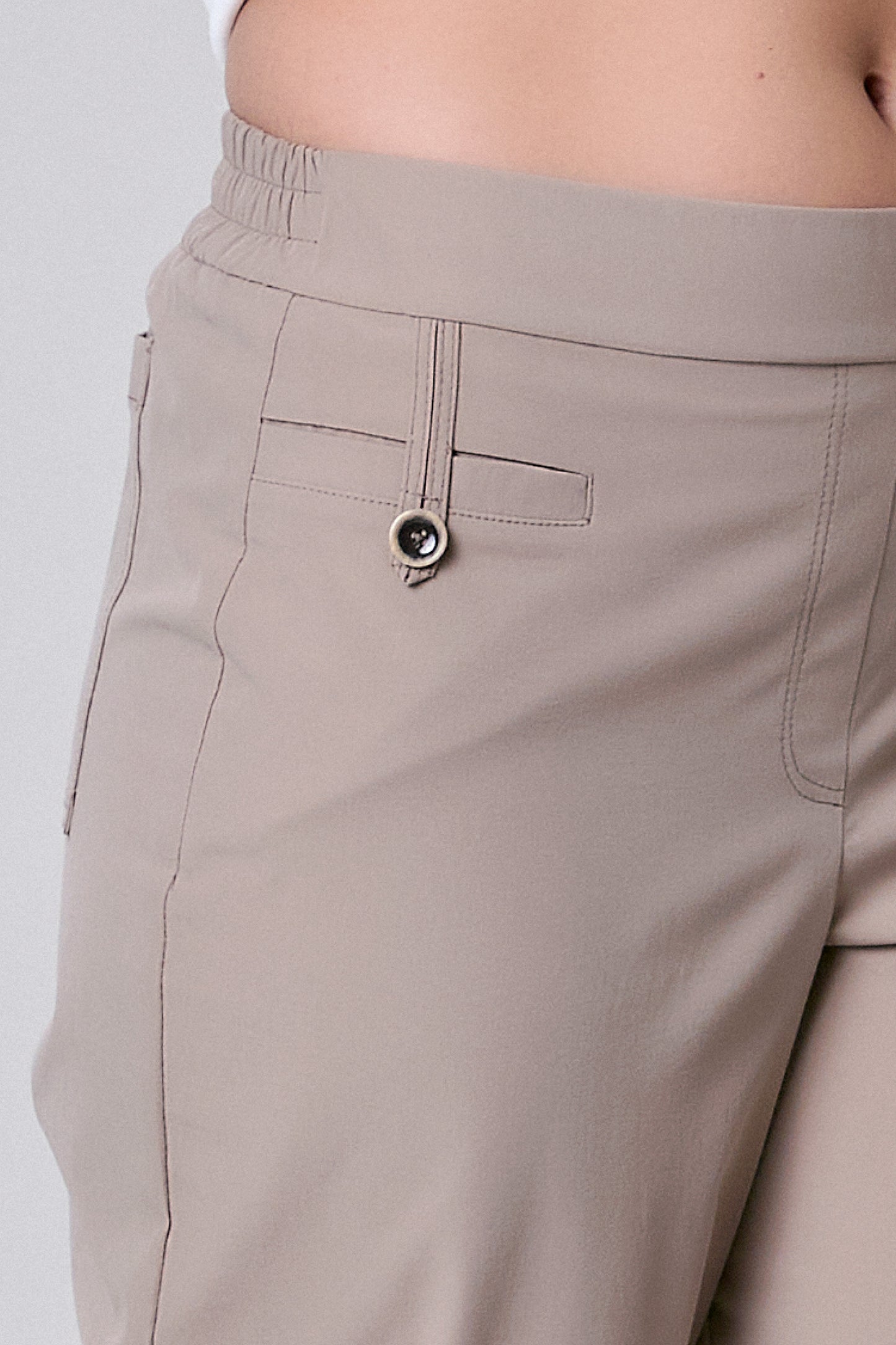 Pantalón gabardina con elástico atrás 251043