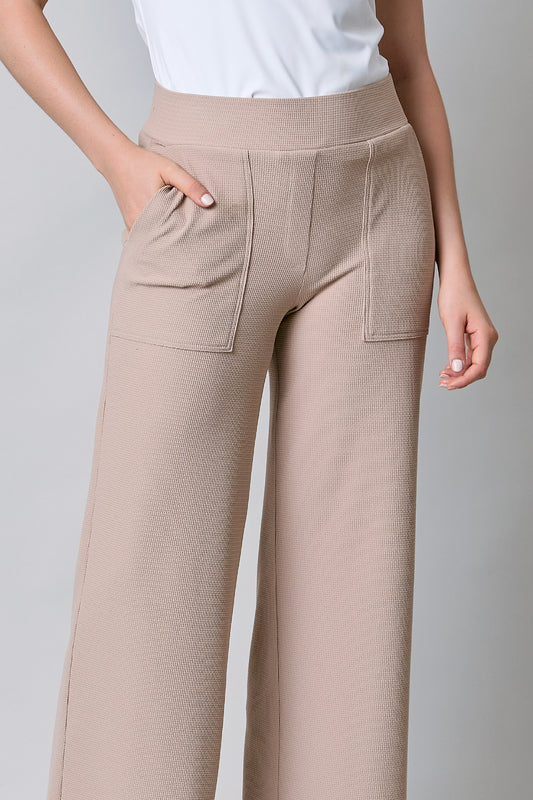 Pantalón tipo deportivo con resorte en pretina 251063