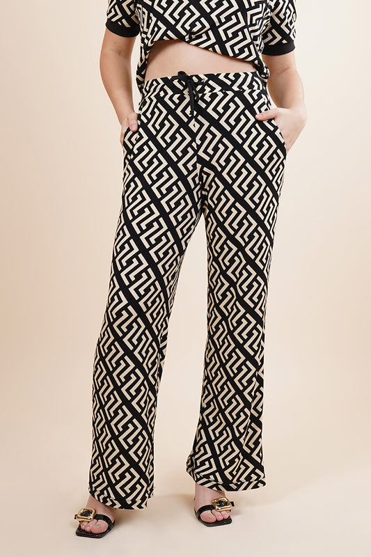 Pantalón estampado con cinta y resorte en pretina 251091