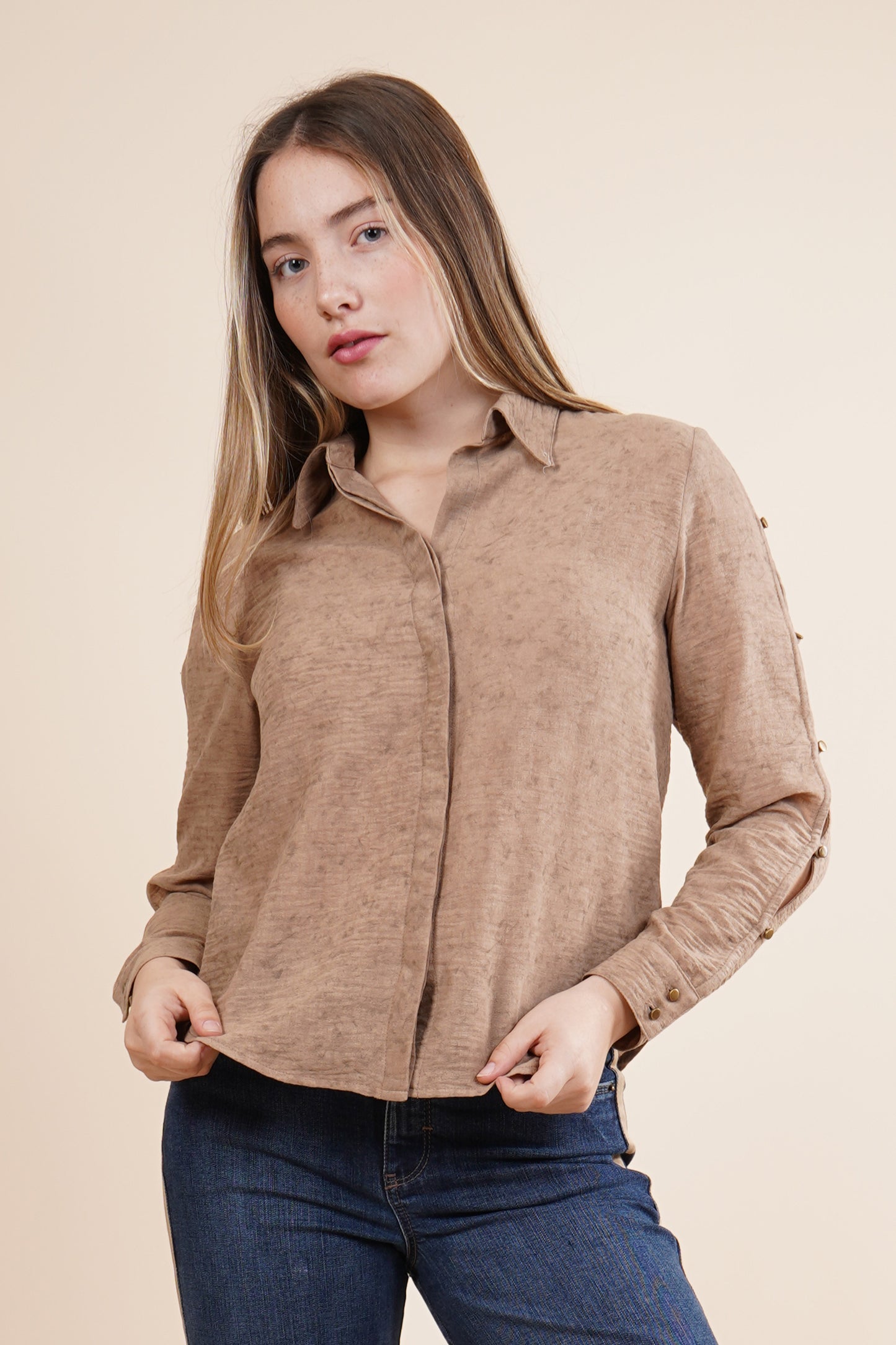 Camisa cuello clásico 252075