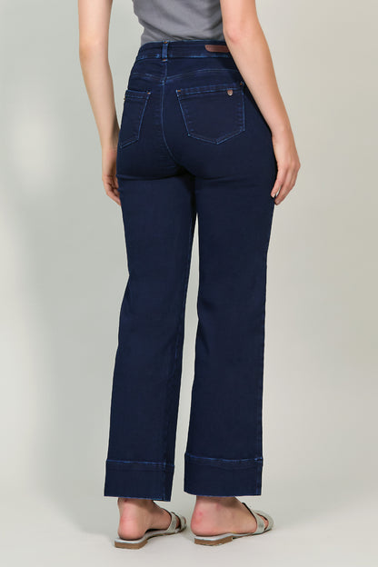 Jeans recto con dobladillo 256014