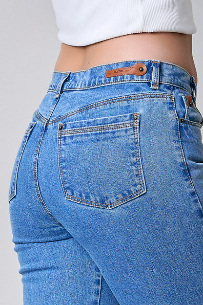 Jeans de mezclilla claro recto, pretina baja 256019