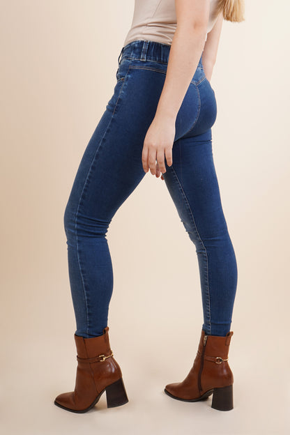Jeans skinny con dos botones,  corte colombiano 256032