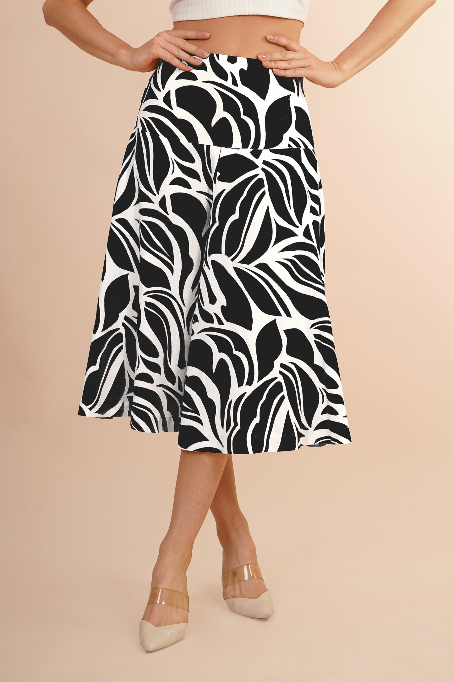 Falda Semi Circular Negro 261035