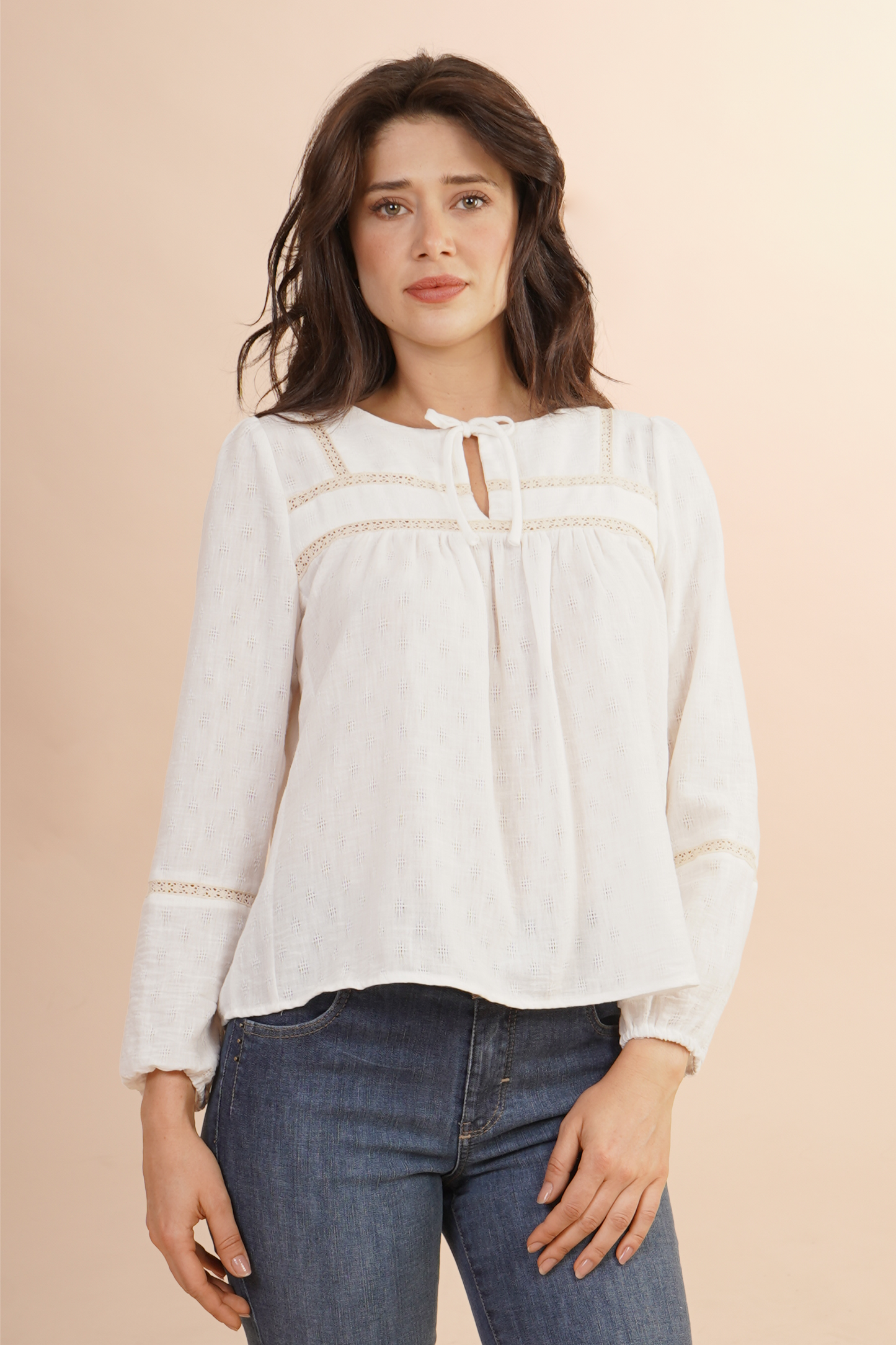 Blusa Con Tira Bordada Blanca 262053