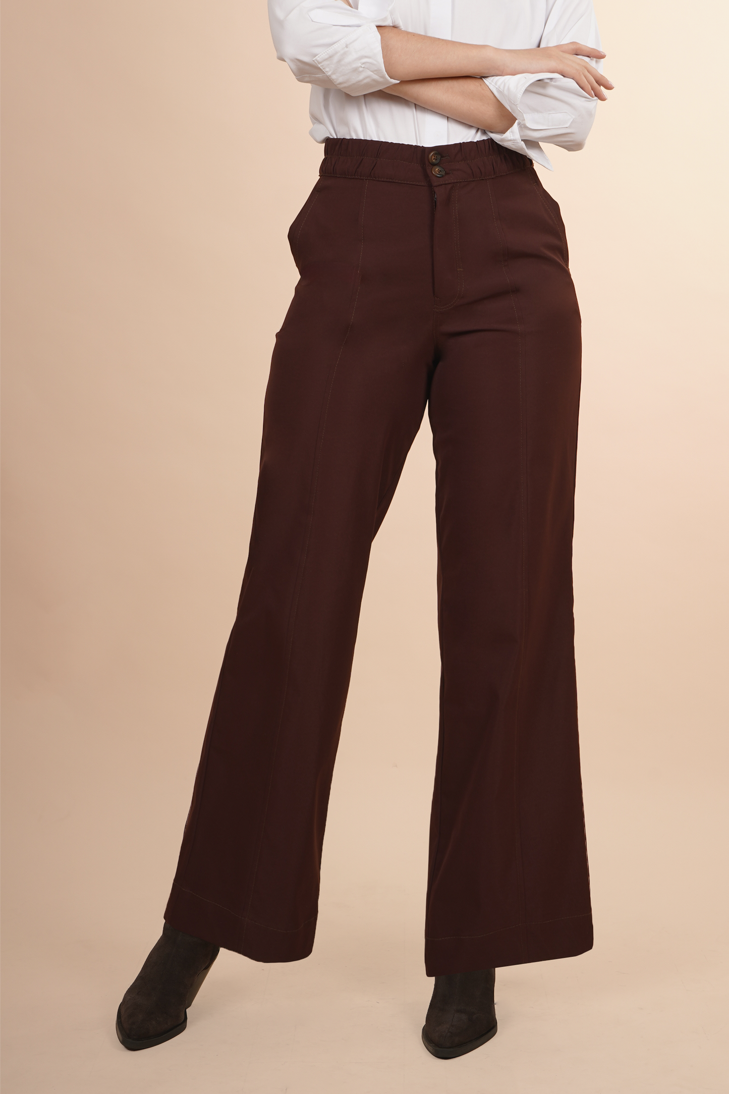 Pantalón Café Oscuro De Pierna Ancha