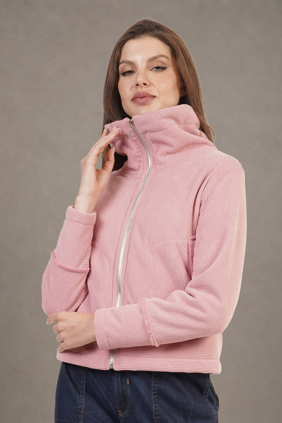 Chamarra Rosa Con Cierre Frontal