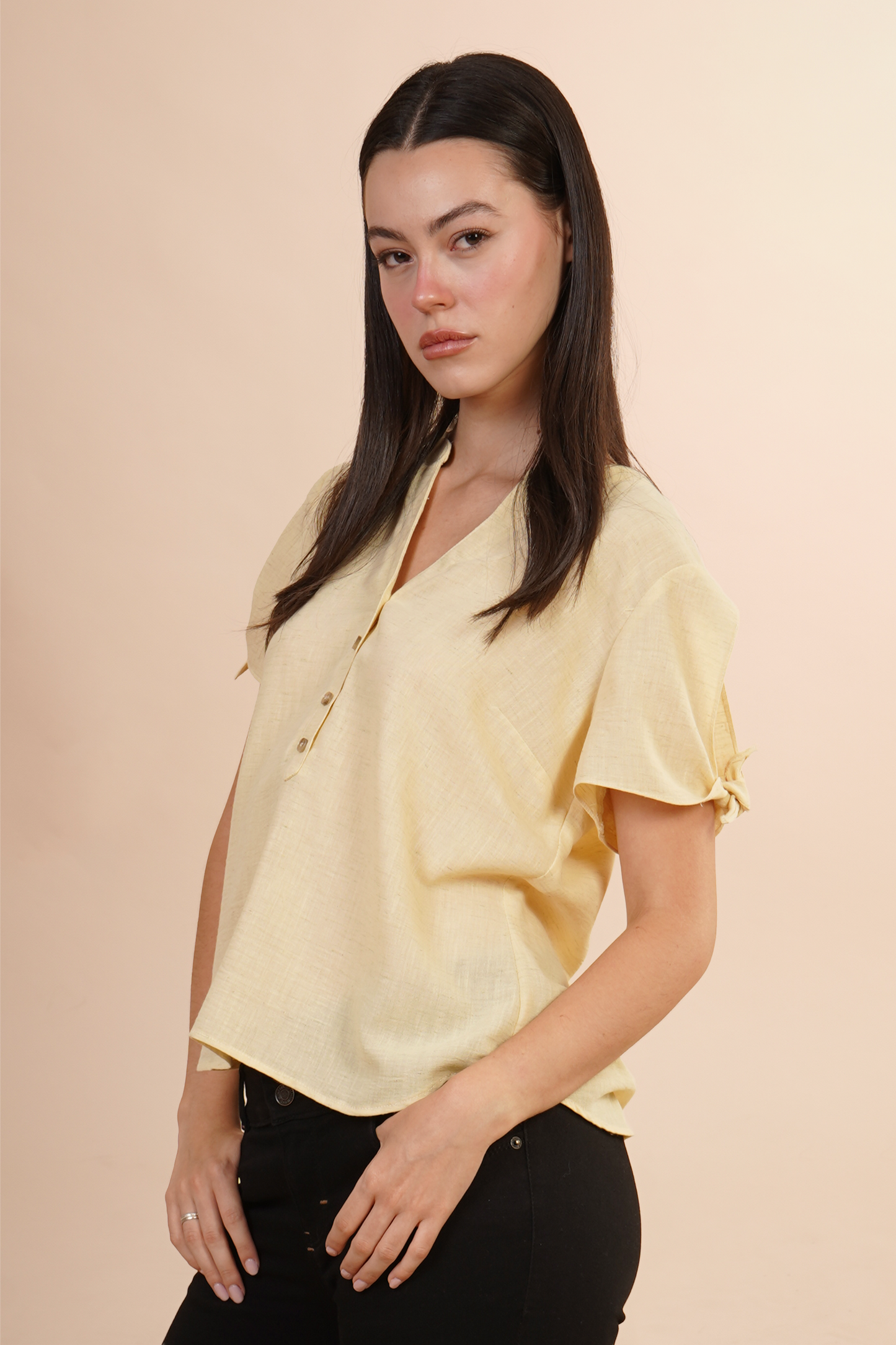 Blusa de Manga Corta con Amarre 262055