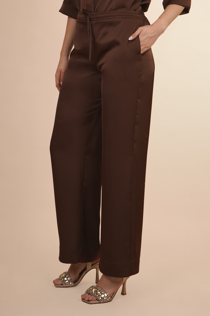 Pantalón Café De Satin Pierna Ancha