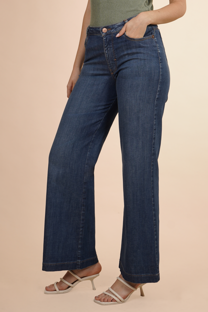 Pantalón De Mezclilla Azul Pierna Amplia