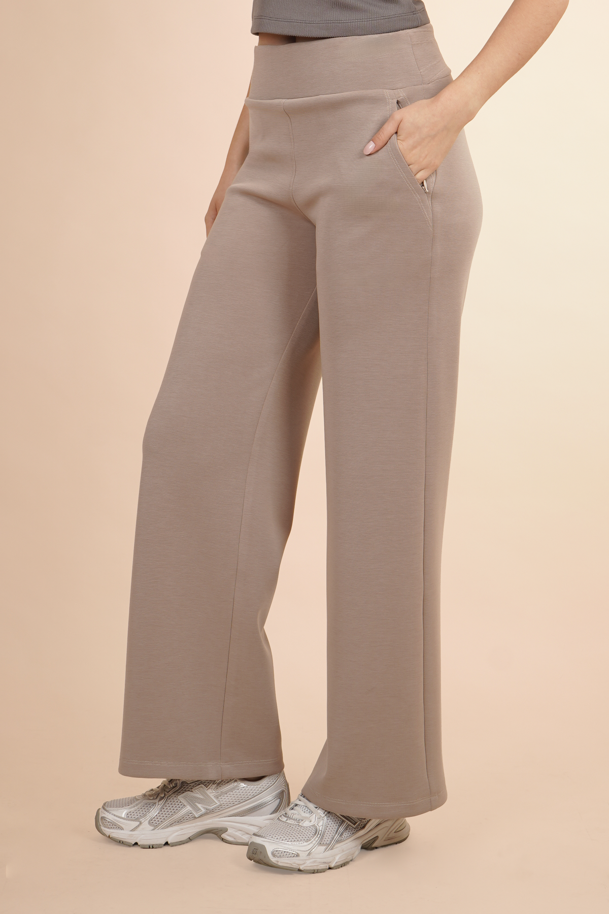 Pantalón Beige