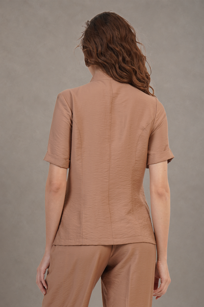 Blusa Camel Con Cierres   Tipo Chino