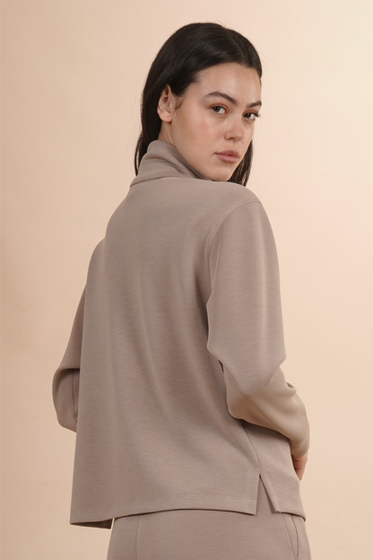 Sudadera Beige Con Cierre Corto