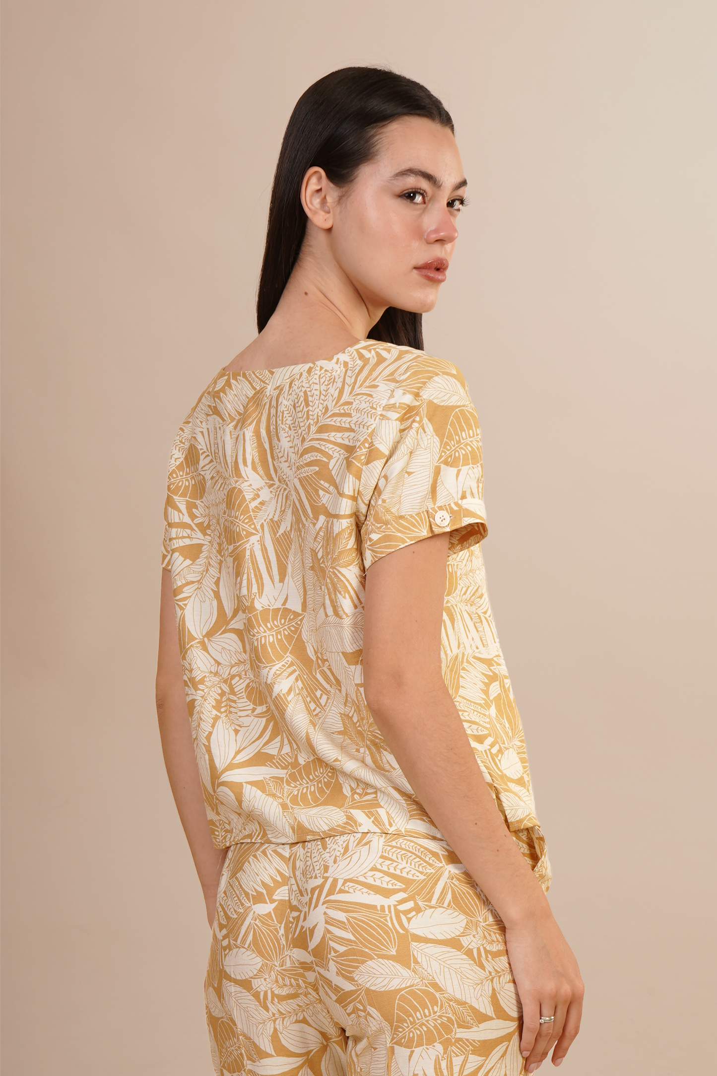 Blusa Mostaza  De Estampado Floral 262049