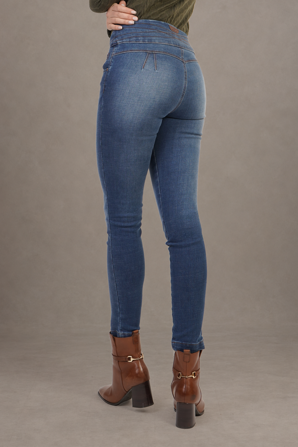 Jeans Azul De Corte Ajustado
