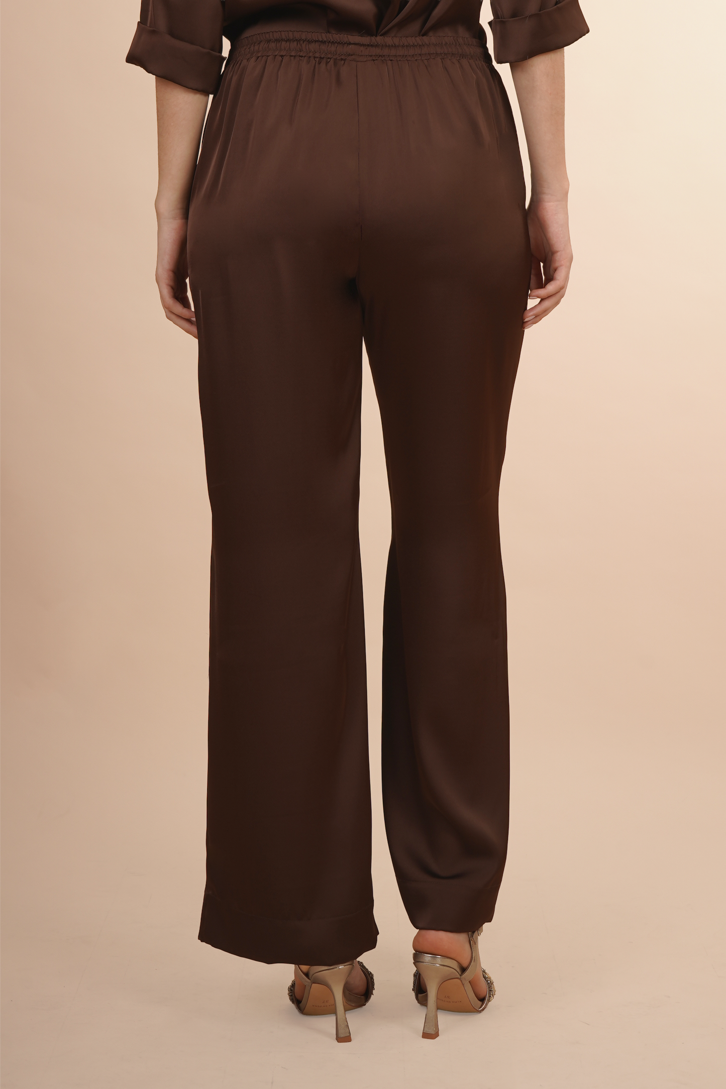 Pantalón Café De Satin Pierna Ancha