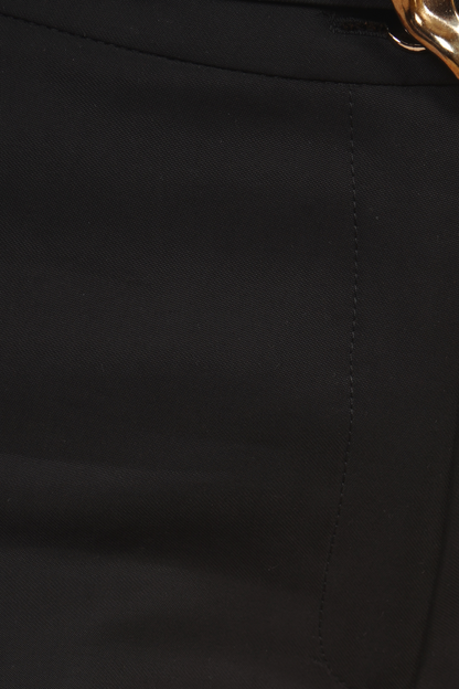 Pantalón Negro con Cinturón y Hebilla 261047