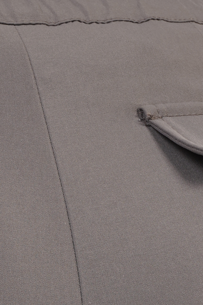 Pantalón Gris De Pierna Amplia