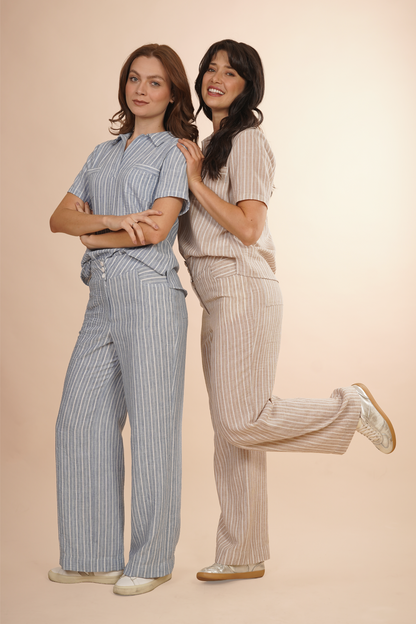 Pantalón De Rayas  Azul Con Botones 261016