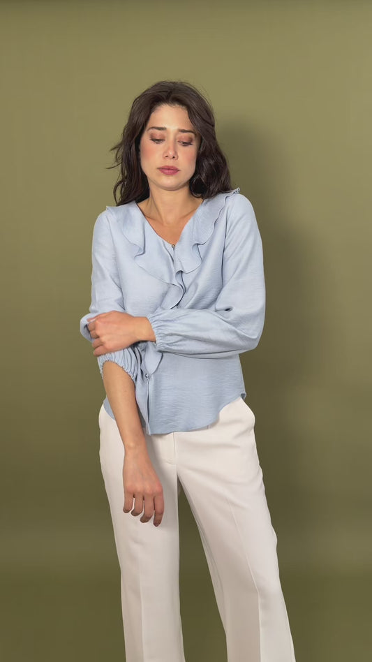 Blusa Azul Claro Con Olanes